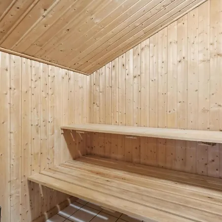 Holiday home Stunning In With Wifi Fjerritslev
