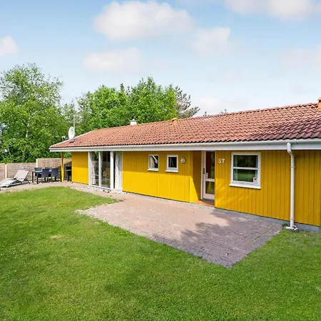 Stunning In With Wifi Fjerritslev
